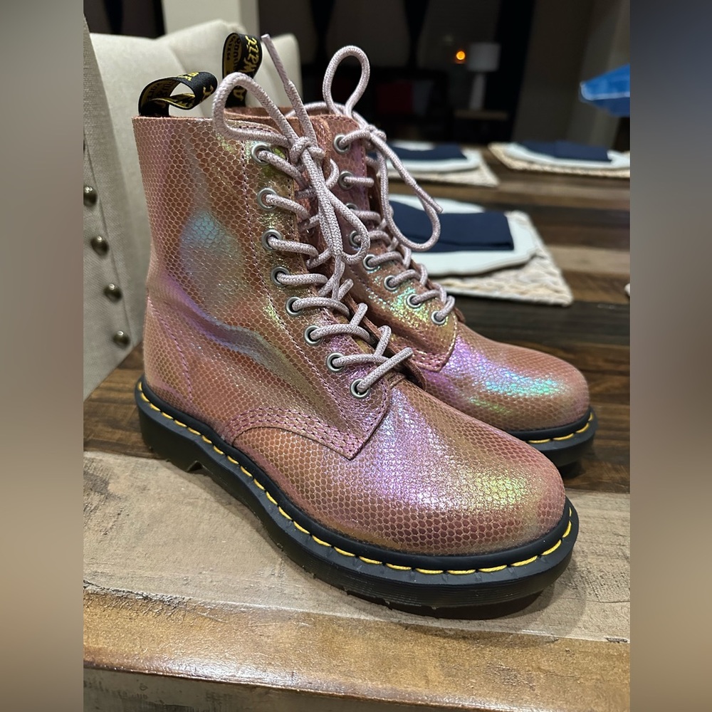 Dr. Martens Boots New